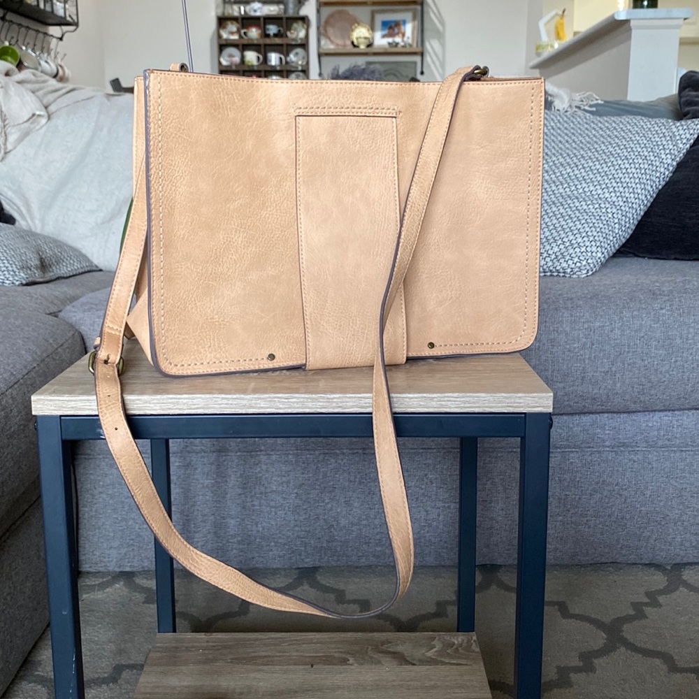 Universal Thread Handbag
